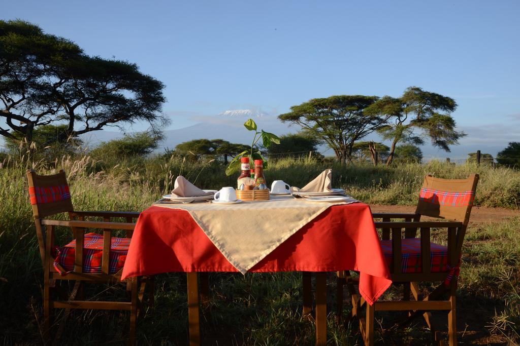 Villa Kibo Safari Camp Amboseli Esterno foto
