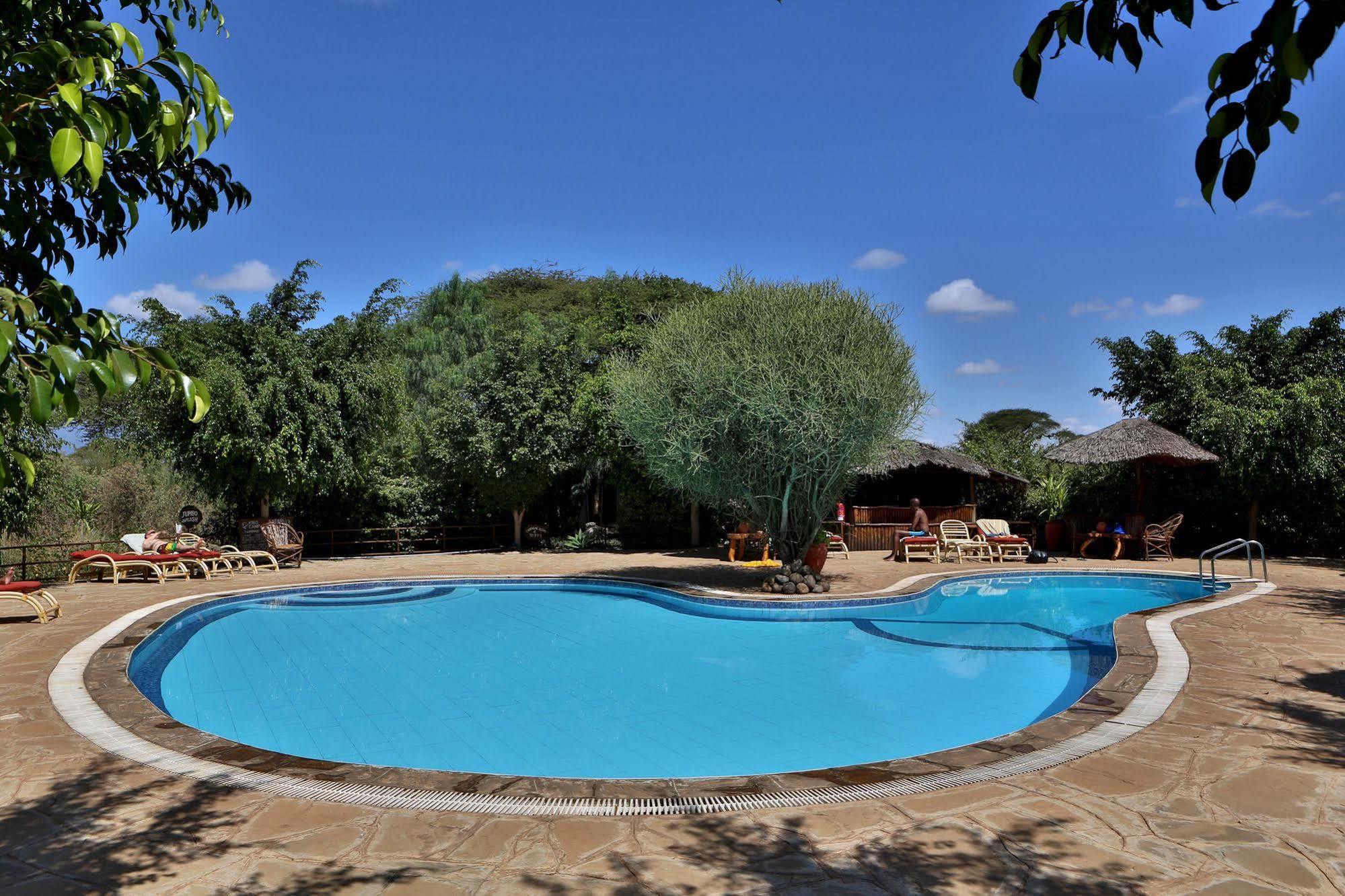 Kibo Safari Camp Hotel Amboseli Esterno foto