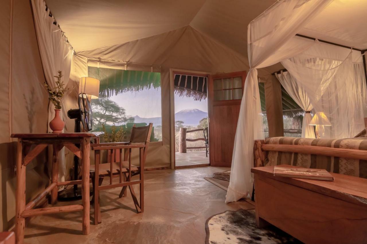 Villa Kibo Safari Camp Amboseli Esterno foto